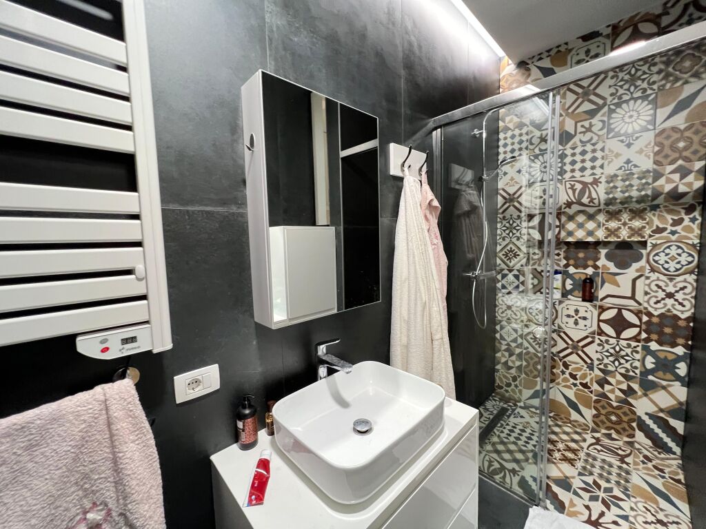 APARTAMENT 2+1 PER QERA TEK KOMPLEKSI DELIJORGJI