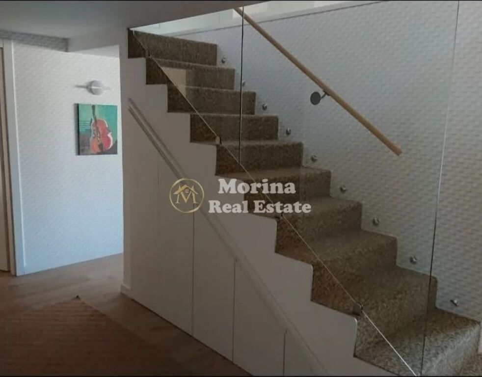 Qera | Dupleks 4 + 1 | Liqeni i Thate | 2000 €/muaj