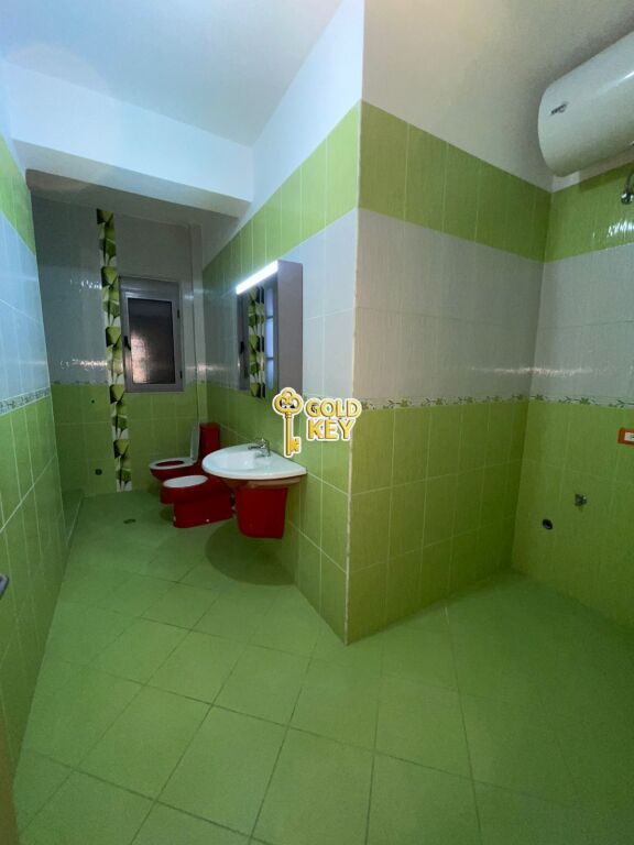 🏡 APARTAMENT ME QERA 4+1+2+3 BALLKONE PLEPA DURRES