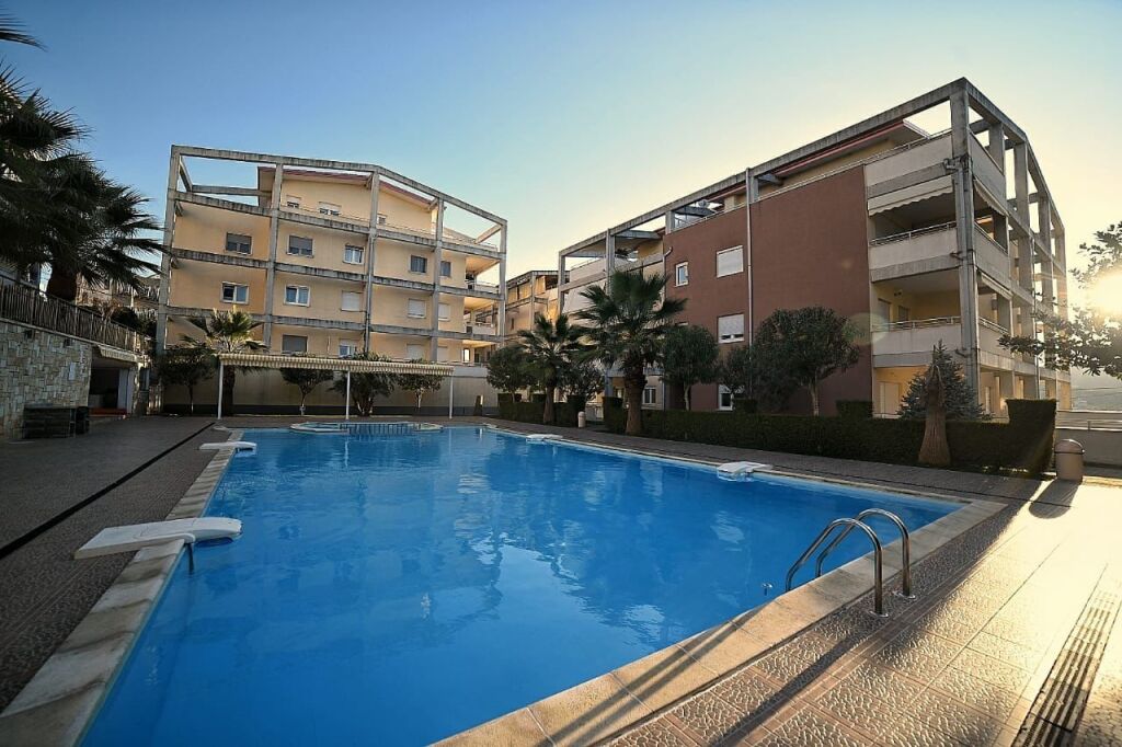 Apartament 2+1+parkim per qira tek Rezidenca Touch of sun