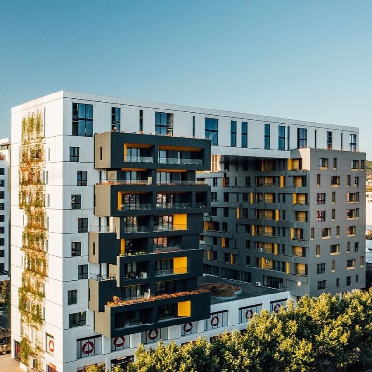 🏢 SHITET AMBIENT BIZNESI 420m2 – Kompleksi Square 21 ✨