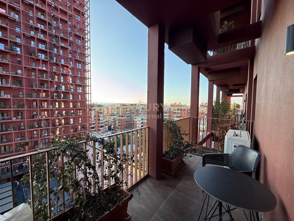 Apartament 2+1+2 me qira në Garden Building.