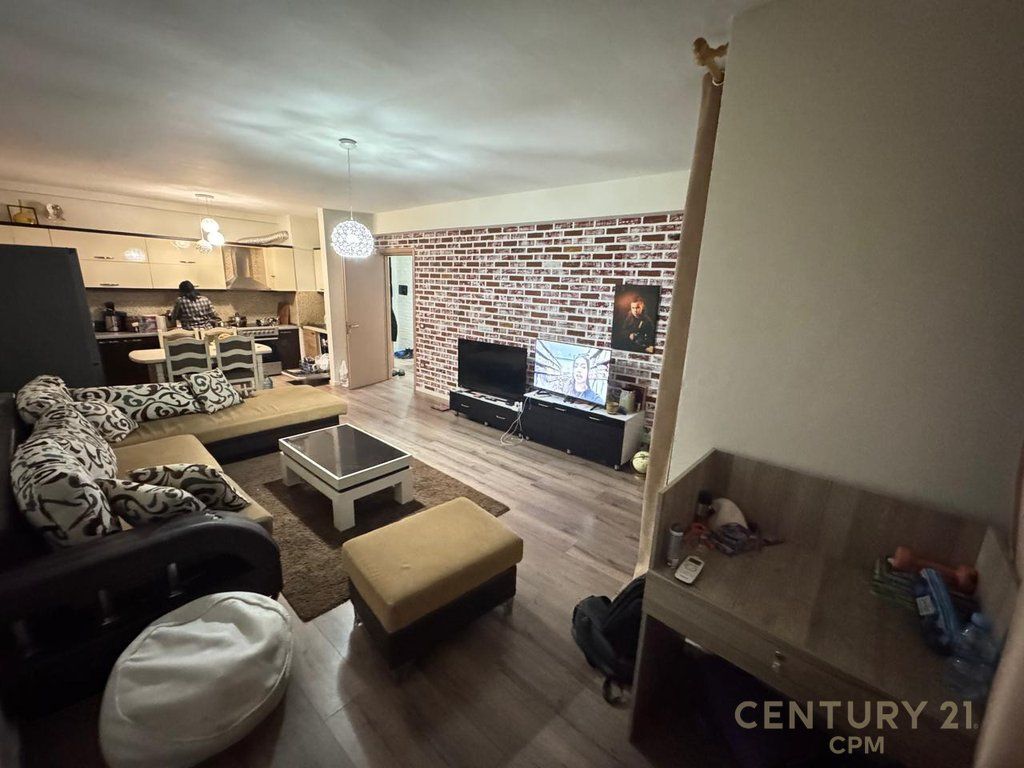 Apartament 1+1 Për Shitje në Fresku, Tiranë 120,000 € Sip. Totale  92m2