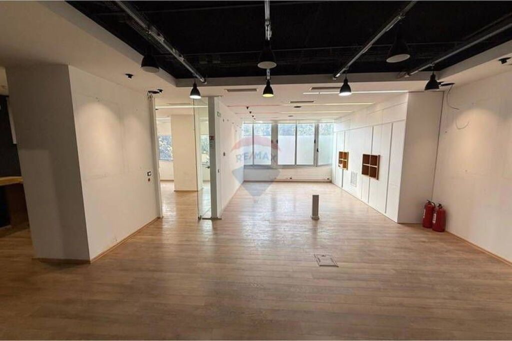 Office - For Rent - Elbasan Street, Tirana