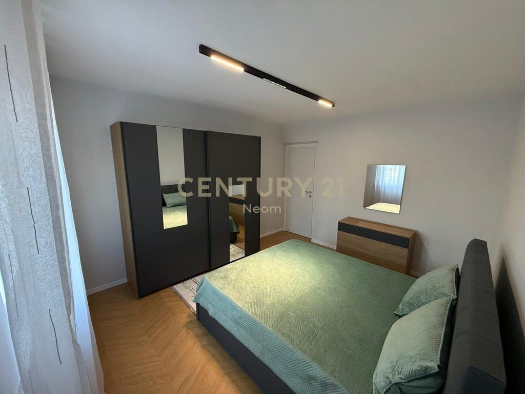 Shitet Apartament 1+1 te Selvia – Shumë pranë qendrës së Tiranës