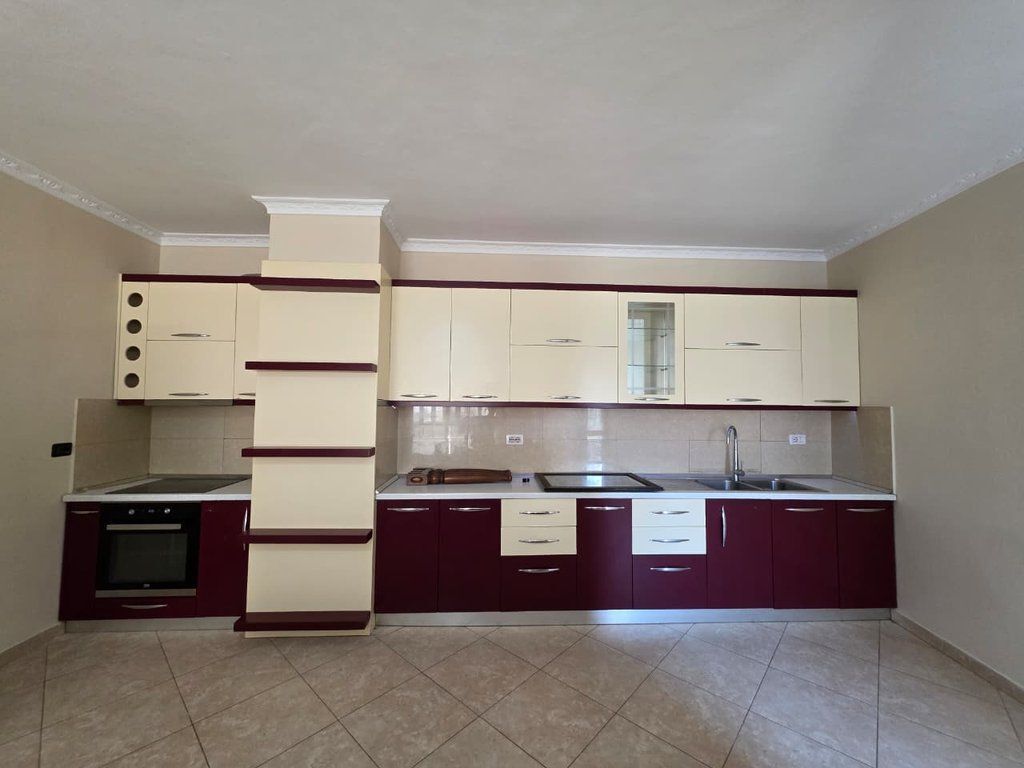 For sale, Apartment 2+1+2, New Ring, Tirana.