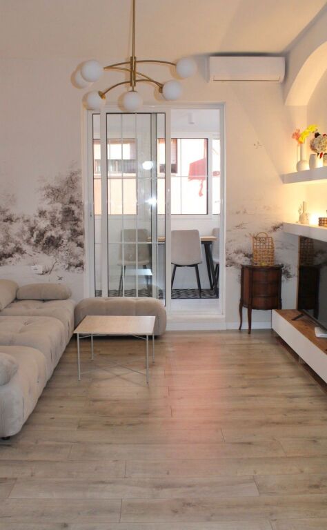 APARTAMENT 2+1 RER QIRA NE BLLOK TE KAFE ROMA