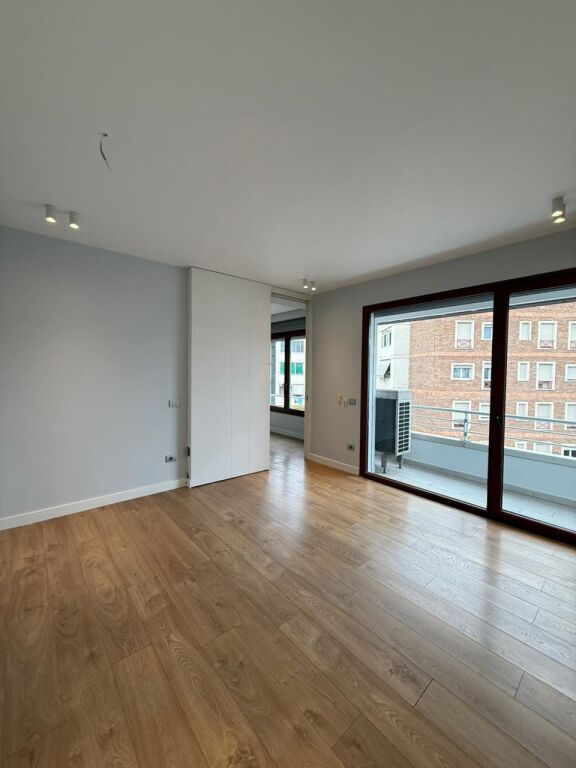 OFFICE FOR RENT AT THE DELIJORGJI COMPLEX