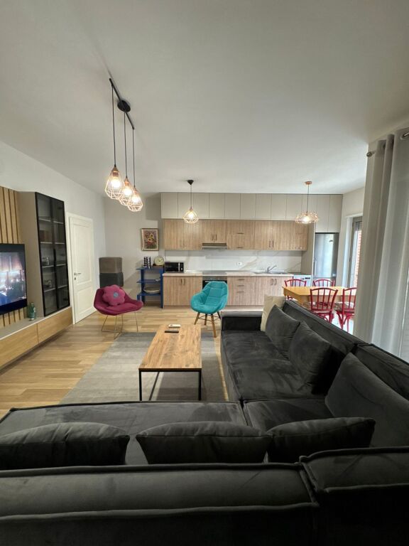 Apartament 2+1+2 me qira tek Kompleksi Delijorgji