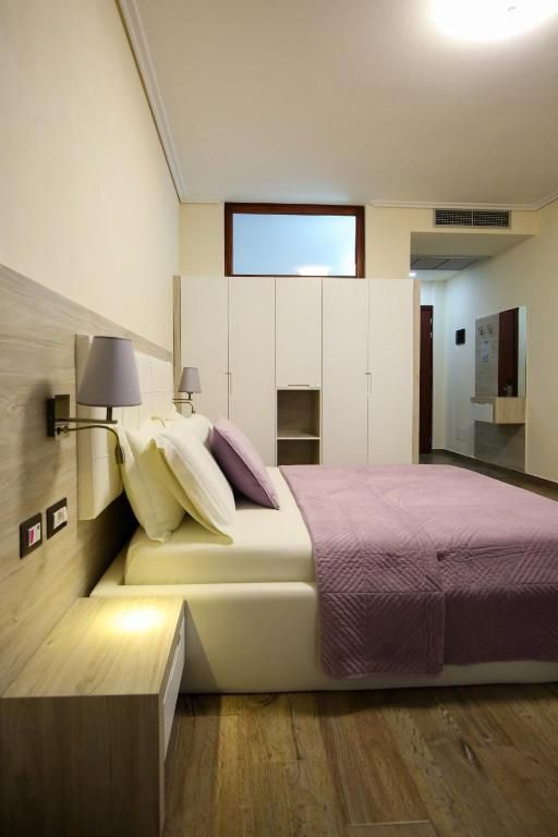 🌟 Hotel – Ekskluziv në Qendër të Vlorës për Qira! 🌟