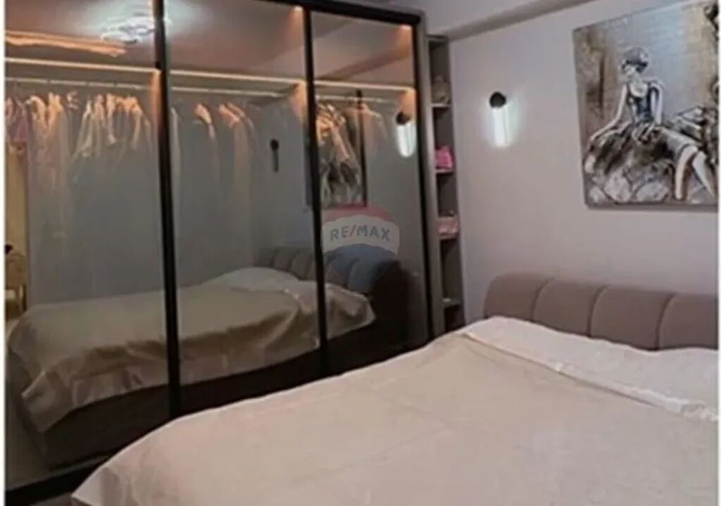 Shitet apartament 2+1+2 luksoz pranë Stadiumit Dinamo, Rruga Emin Duraku