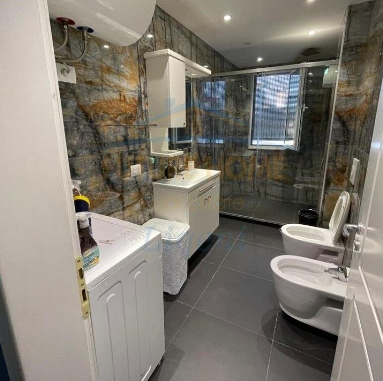 Affitto, Appartamento 2+1+Posto Auto, Giardino Zoologico