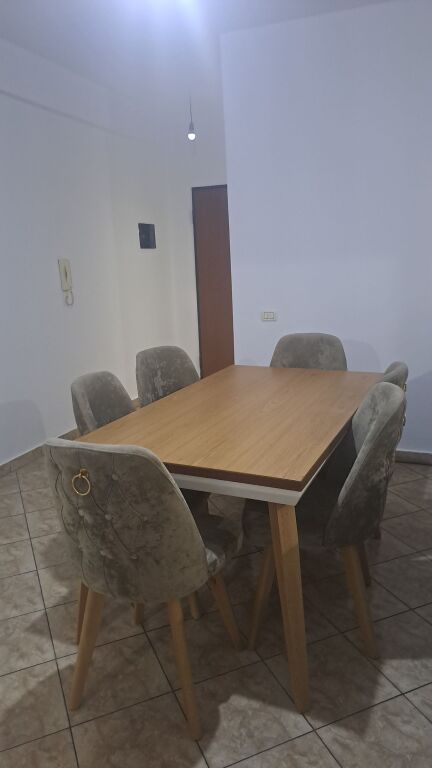 Apartament 2+1+2 - Kthesa e Kamzës