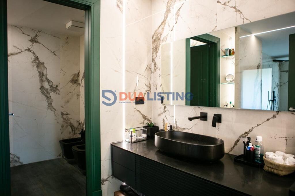 Penthouse 2+1+3 per qira ,Liqeni i thate!