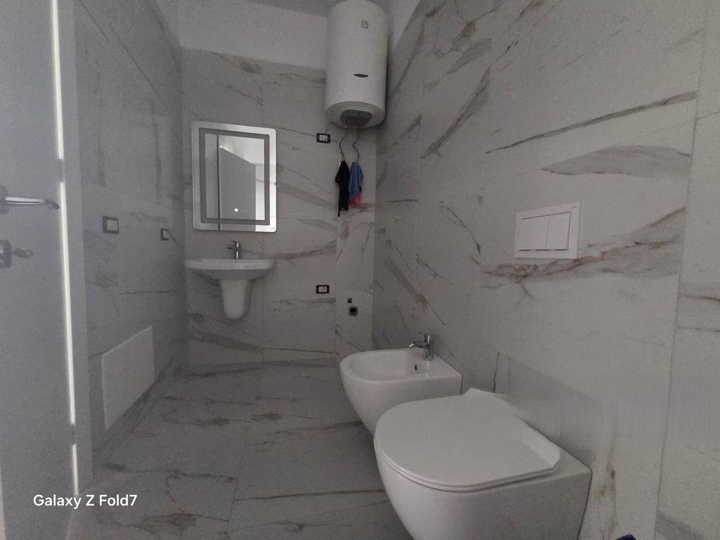 OFFICE SPACE FOR RENT AT GOLDEN PARK RESIDENCE 700 € /Month