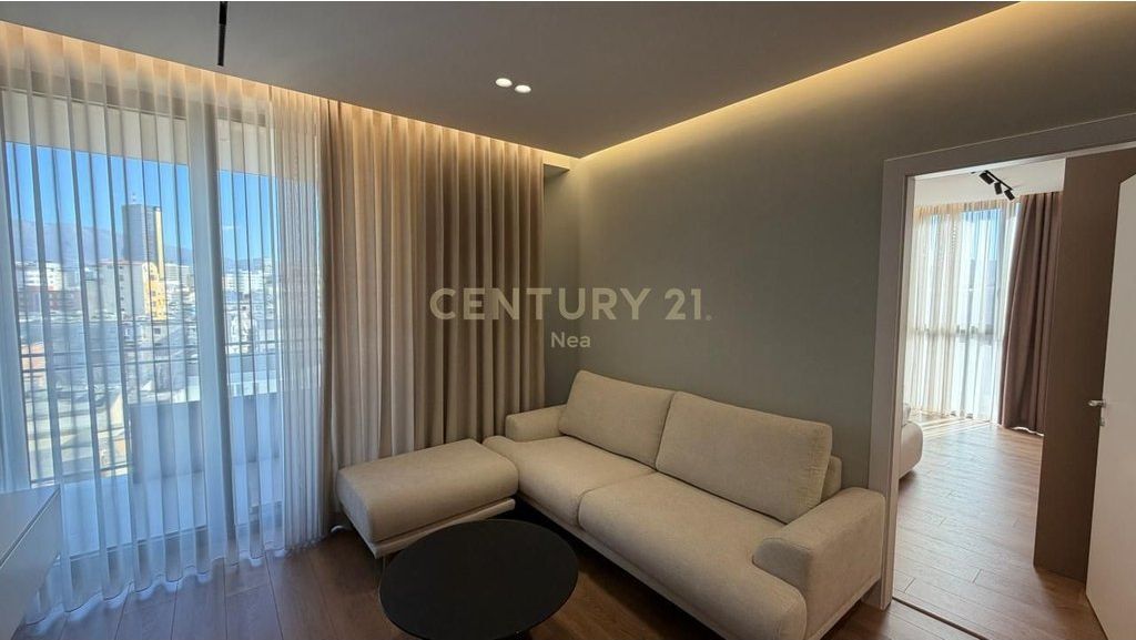 APARTAMENT 2+1 ME QERA TEK GOLDEN TOWER
