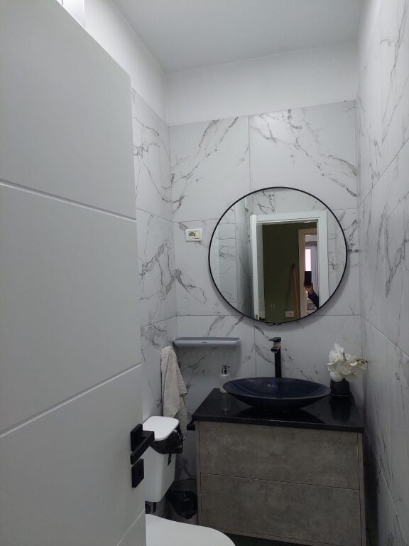 Apartament 3+1+2 me qera tek Selvia