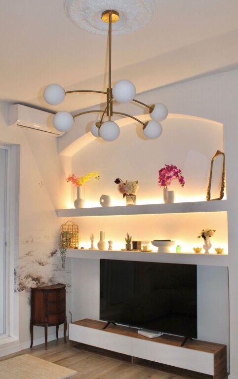 APARTAMENT 2+1 RER QIRA NE BLLOK TE KAFE ROMA