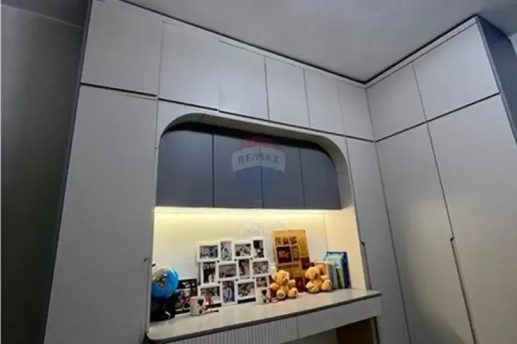 Apartament - Për Shitje - Rruga Emin Duraku, Tiranë