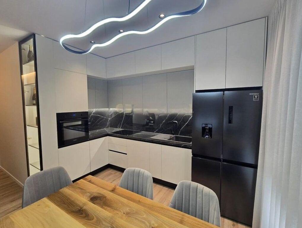 APARTAMENT 2+1+2 NE SHITJE PRANE UET