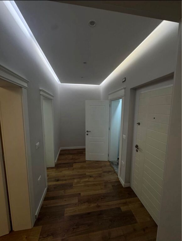 Appartamento 1+1, Don Bosko!