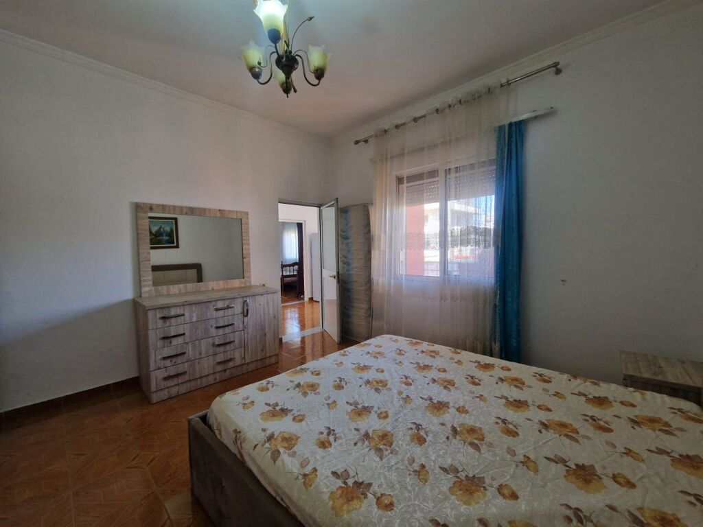 Jepet apartment 2+1 ne kate vile