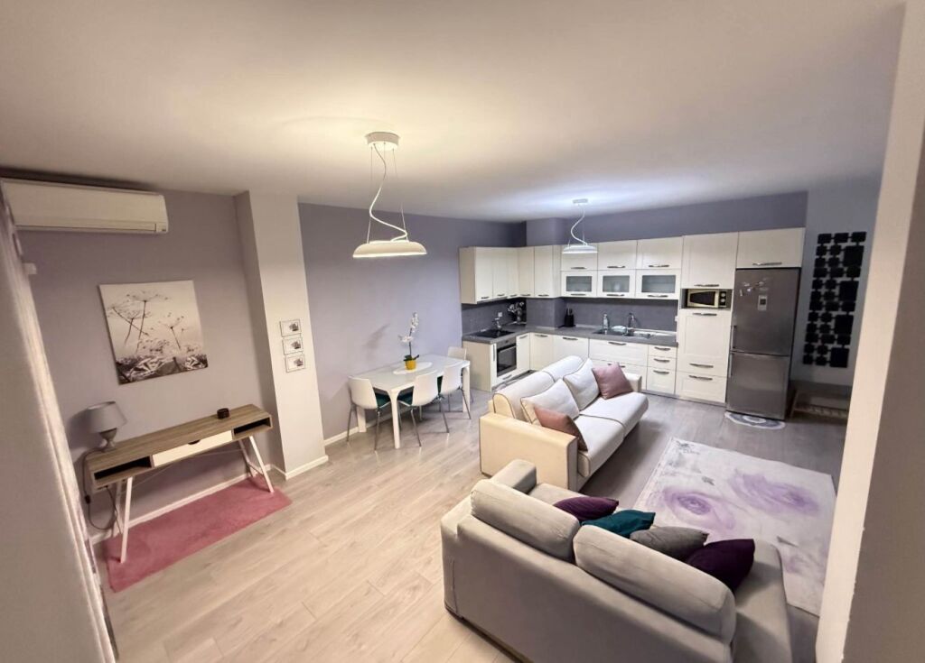 Apartament 1+1, Don Bosko!