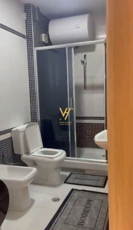 JEPET APARTAMENT 2+1+BLK ME QIRA TE KODRA E DIELLIT 70.000 LEKE