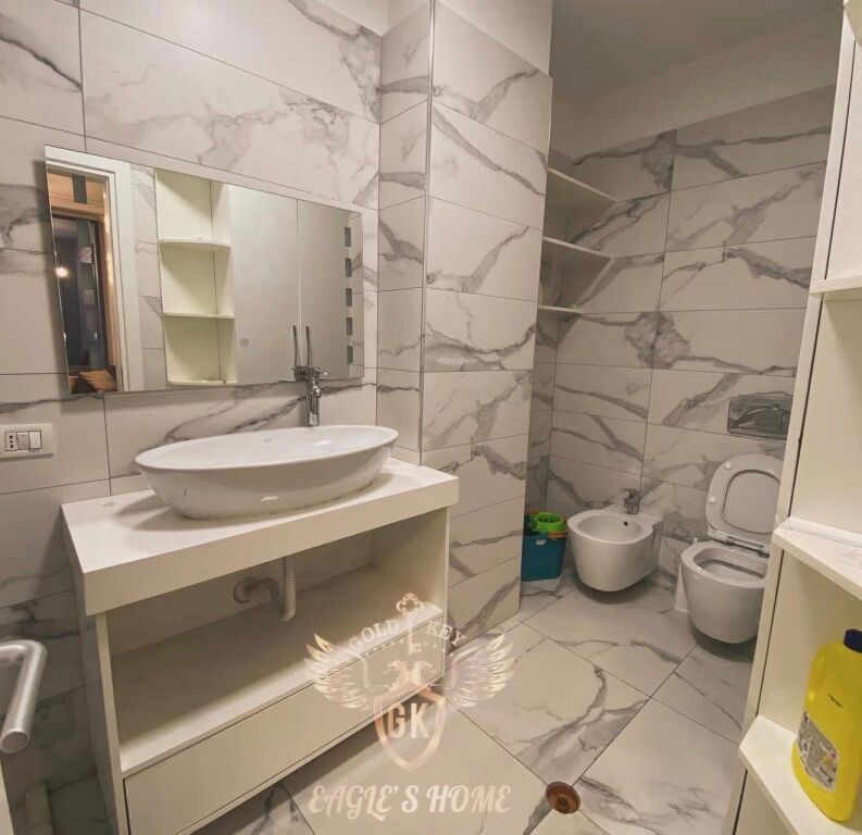 SHITET Super APARTAMENT  • 3+1+2 + Ballkon📍 Adresa:Lagja 12, Prane Markates Ish Fabrika Bukes