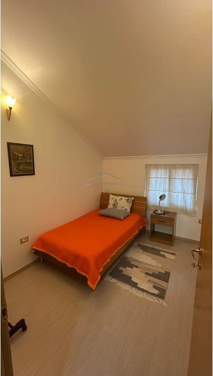 Qera, Apartament 3+1+ Post Parkimi, Rruga Bill Klinton, Tirane