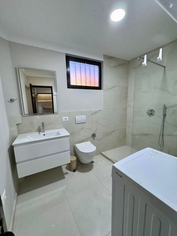 📣 QERA SUPER Apartament 1+1 📍 Prane Shkolles Se Kuqe ✨