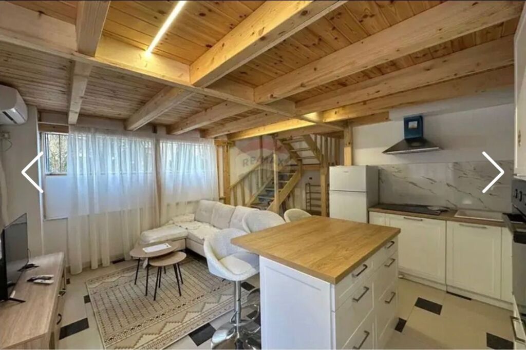 DUPLEX for rent Selvia