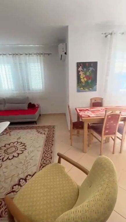 Apartament per shitje 2+1 tek Malazjani
