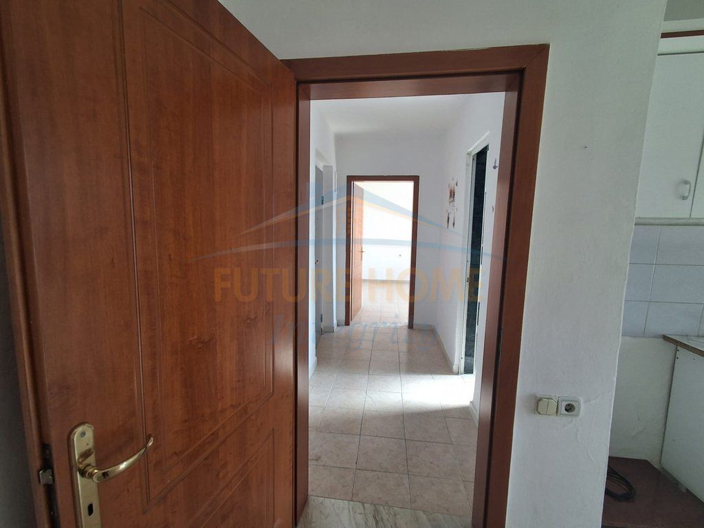 Qera, Apartament 1+1, Ali Demi, Tiranë.