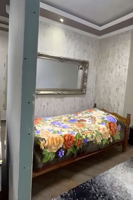 Jepet me Qera Apartament 2+1 - tek 21 Dhjetori !!!