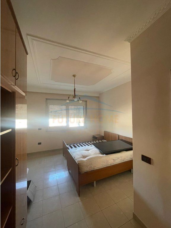 Qera , Apartament 2+1 , Blloku , Tirane