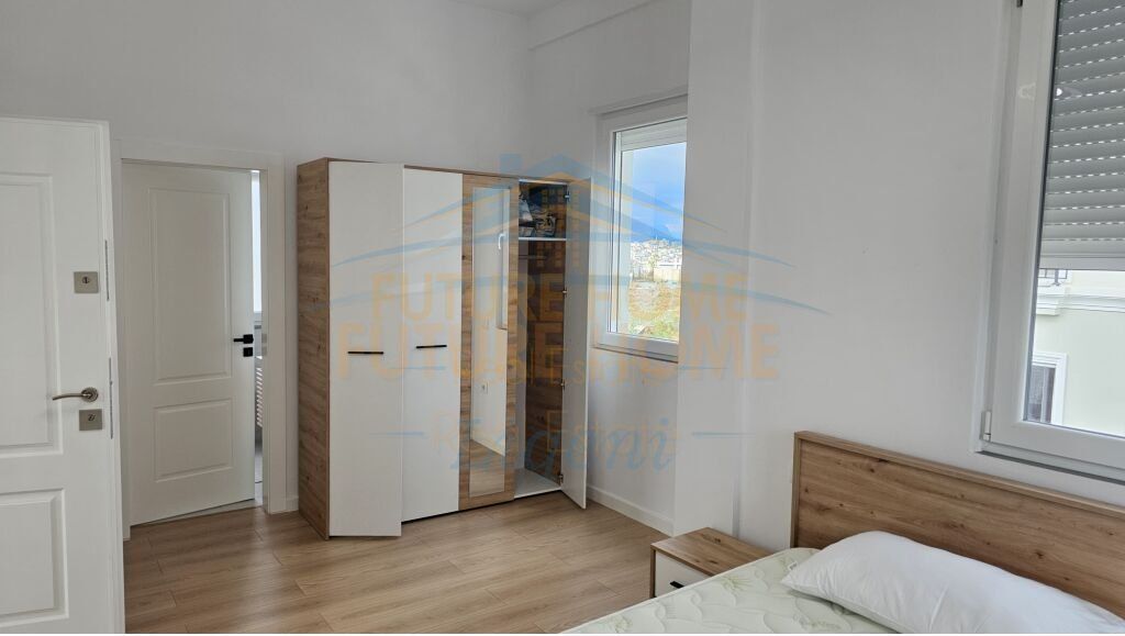 Rent, 3-storey Villa, Residence "Vila Lule", Mjull Bathore