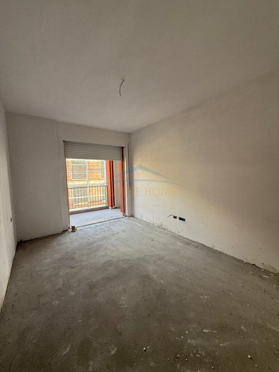 For sale, Apartment 1+1, Paskuqan