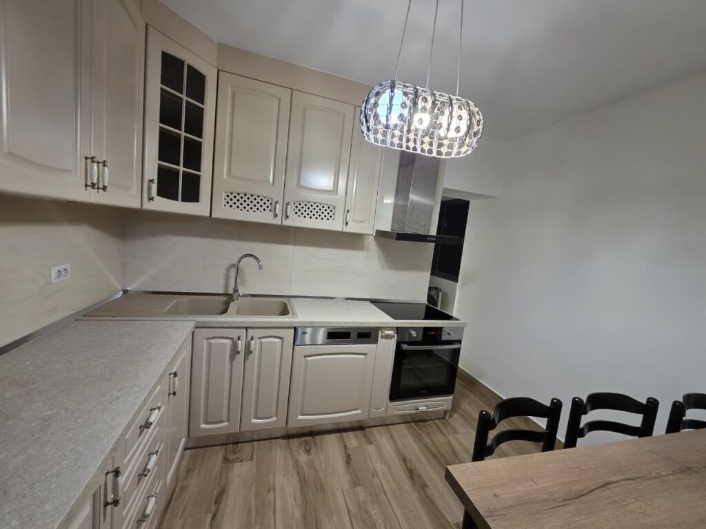 Appartamento in affitto - Mine Peza