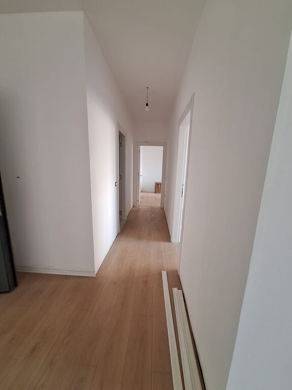 Apartament 2+1 per shitje tek Bulevardi i Ri