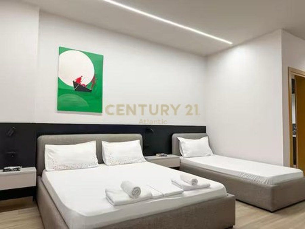 1+1 me tarracë APARTAMENT PËR QIRA NË PLAZH ILIRIA!