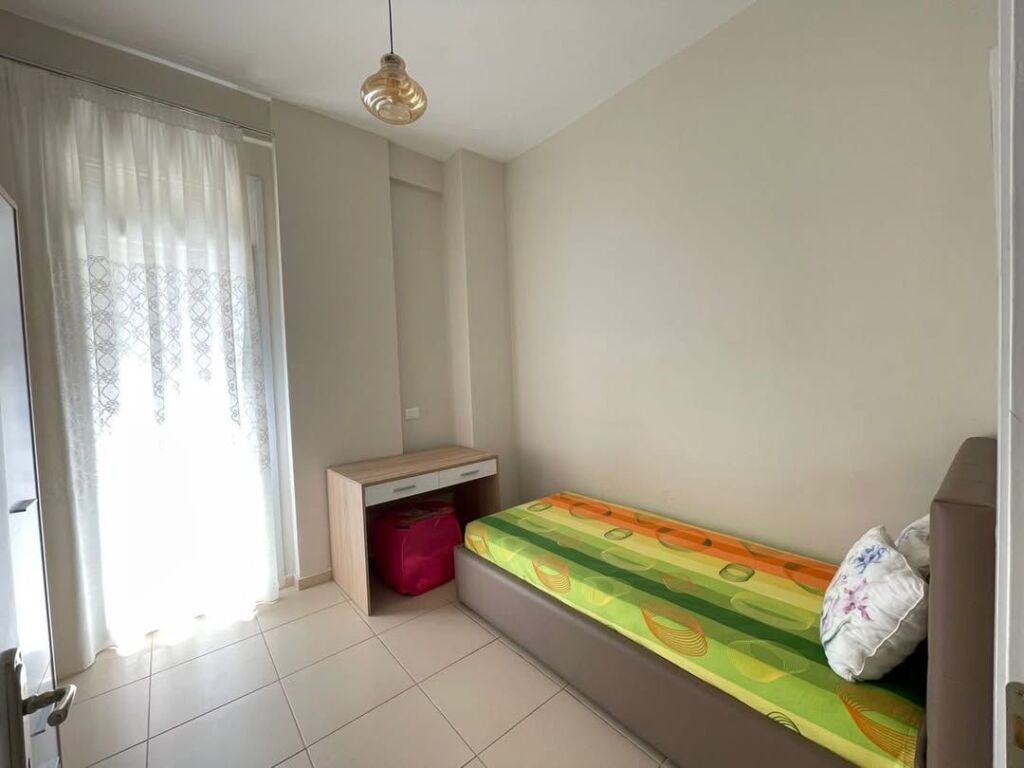 Apartament 2+1 - Pranë Kopshtit Zoologjik
