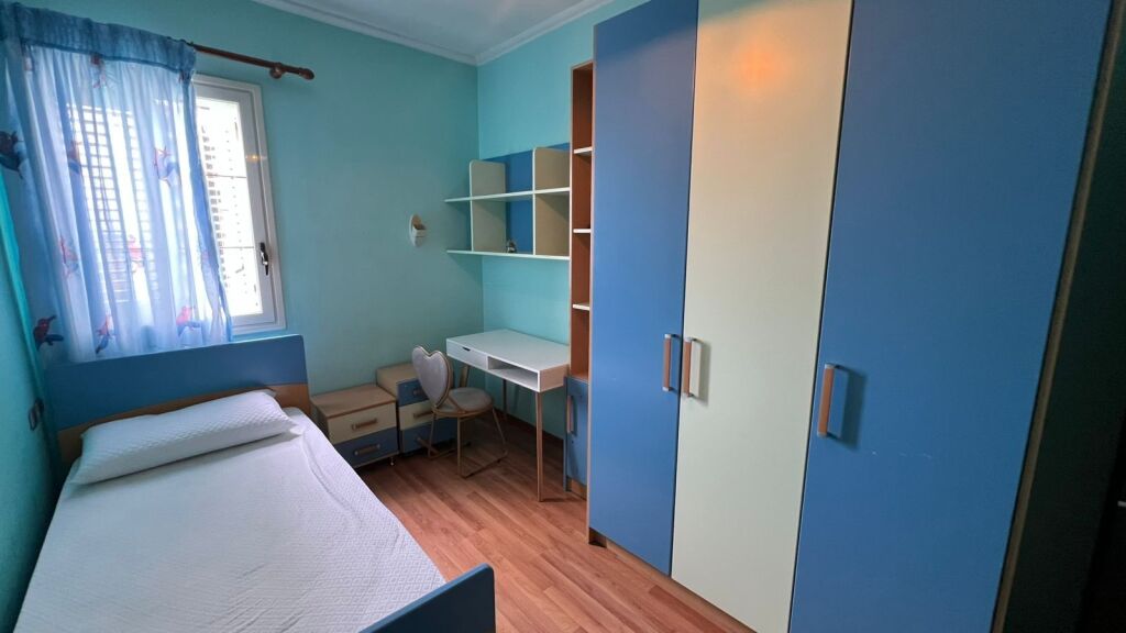 Apartament me qera prane kishes ortodokse