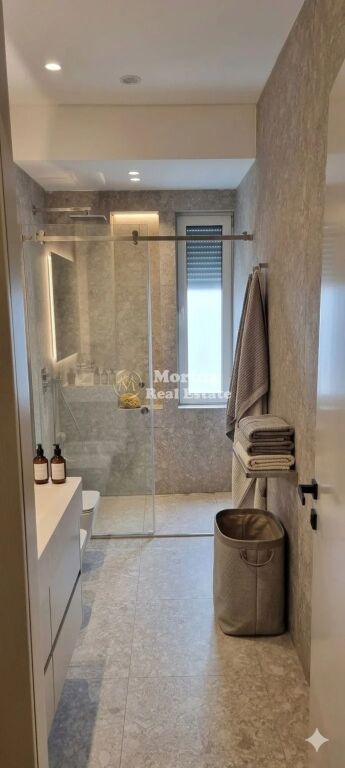 Qera | Apartament 1 + 1 | Kodra e Diellit | 900 €/muaj