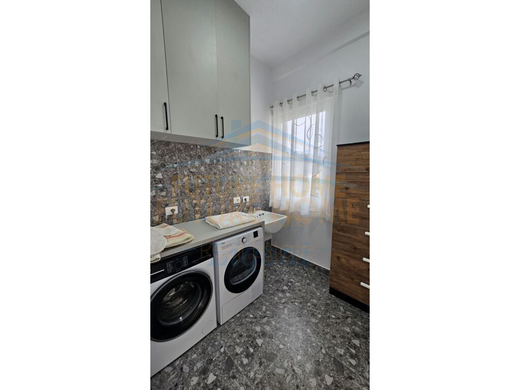 Affitto, Villa su 3 piani, Residenza "Vila Lule", Mjull Bathore