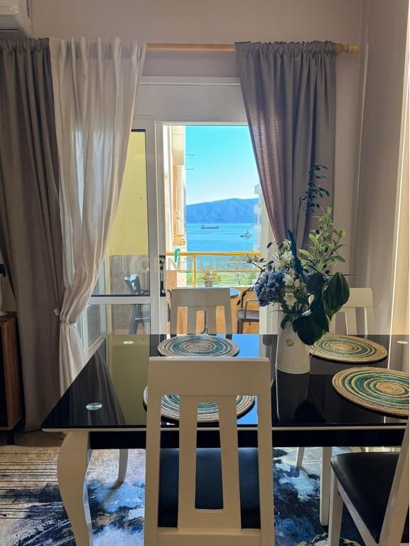 SHITET APARTAMENT 1+1 NË LUNGOMARE, PAMJE NGA DETI 165,000 €