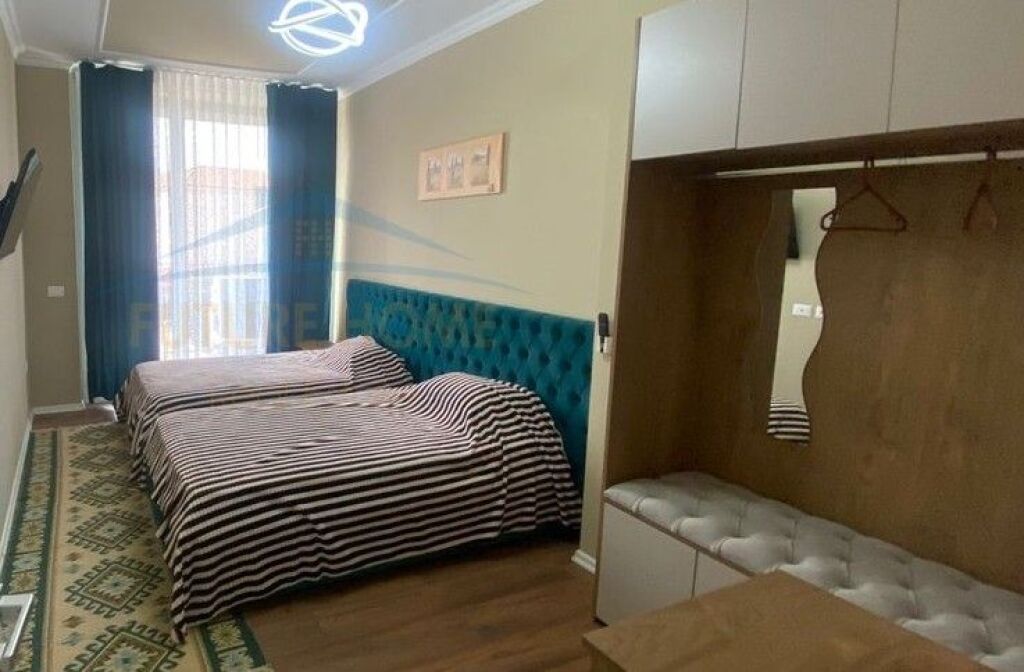 Qera , Apartament 2+1+2 , Rruga Riza Cerova