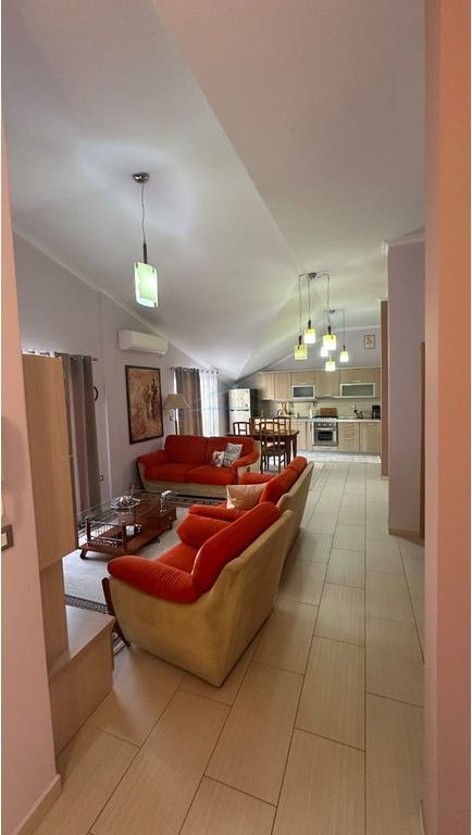 Qera, Apartament 3+1+ Post Parkimi, Rruga Bill Klinton, Tirane