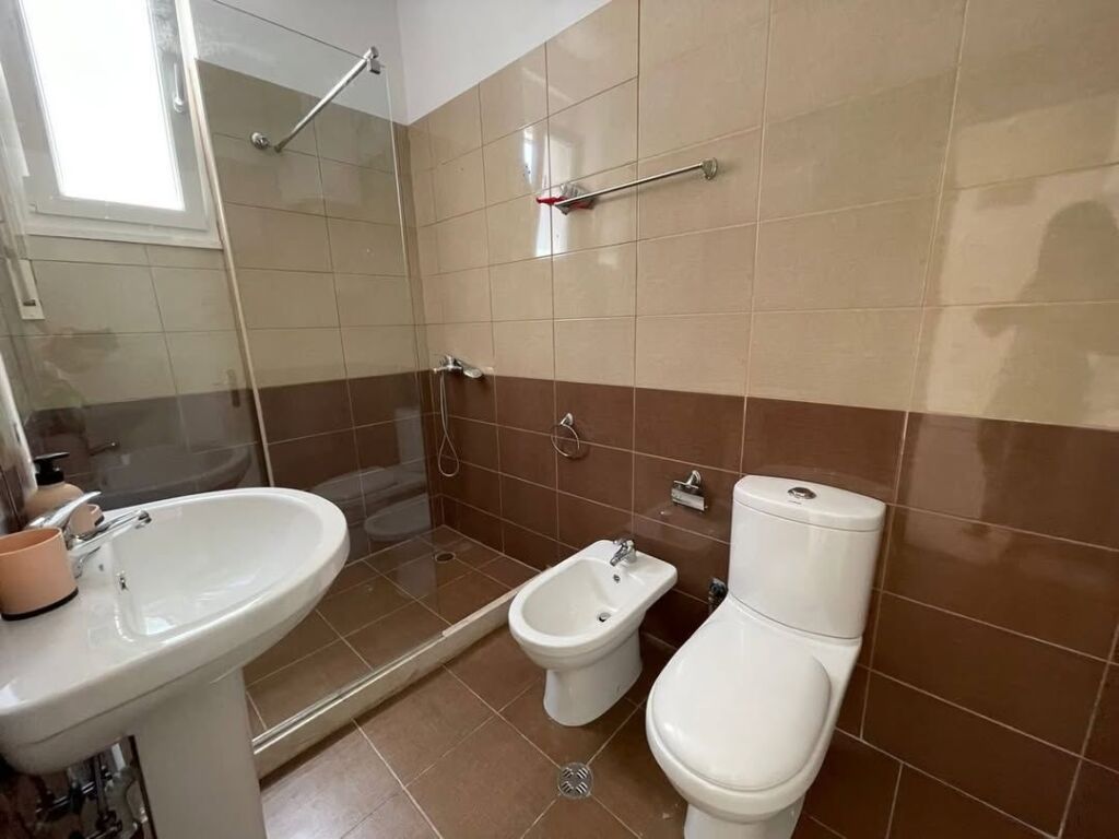 Apartament 2+1 - Pranë Kopshtit Zoologjik
