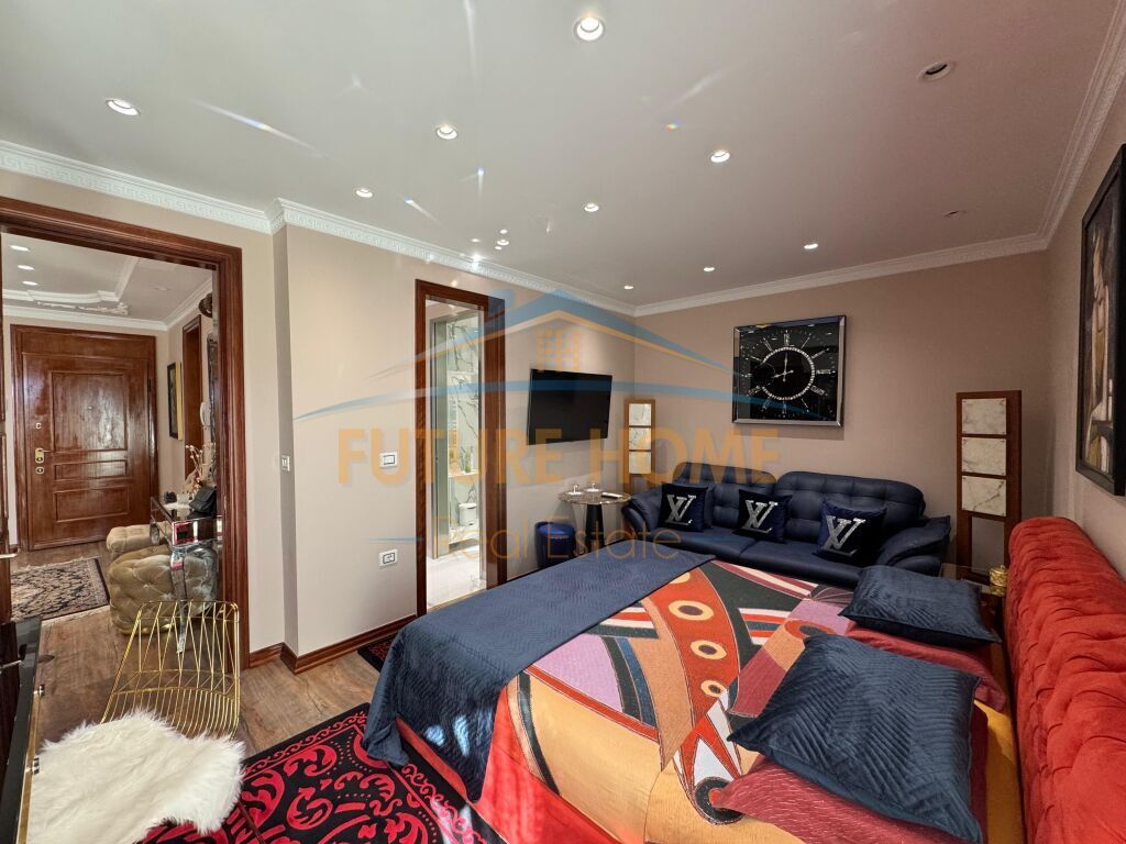 Qera, Apartament 2+1+2, Bllok, Tiranë